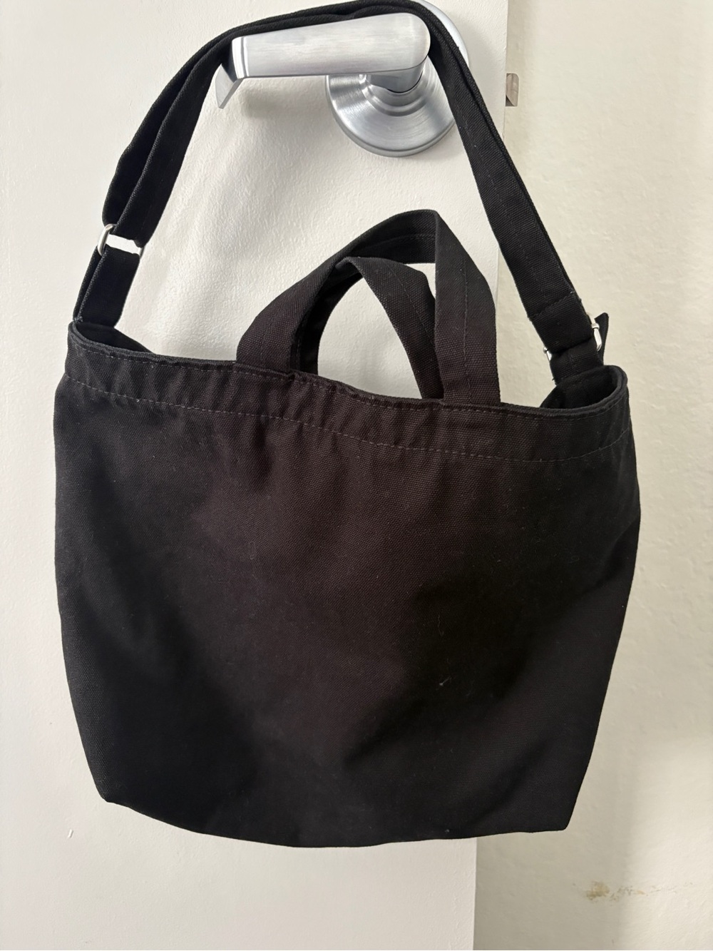 Baggu Horizontal Duck Zip Tote Black Canvas